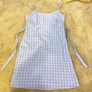 brandy melville mini dress with strings to adjust fit